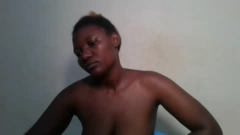 twerker_lyly online show from 12.13.25