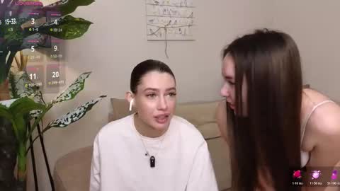 Mira and Lisa online show from 12.03.25