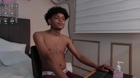 Snapshot of twink_alex19 chatting on 03.04.26 Alex online show from 03.04.26