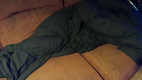 Snapshot of twinkle_twinkle_pisces chatting on 12.18.25 twinkle_twinkle_pisces online show from 12.18.25