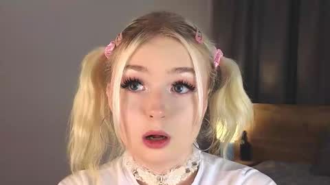 twinklefluff online show from 10.29.25