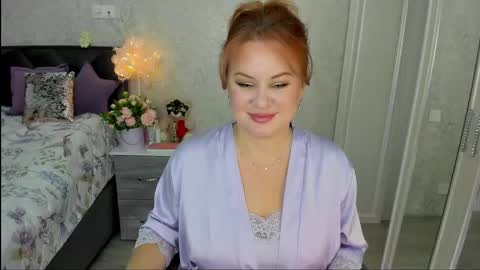 Snapshot of twinklingstar_ chatting on 10.04.25 twinklingstar_ online show from 10.04.25