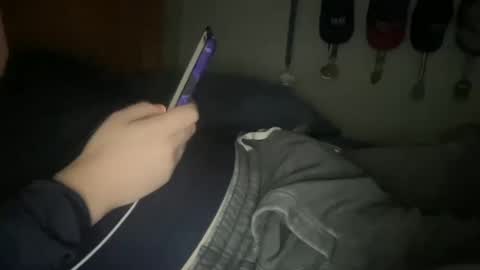 Snapshot of twinkmikexxx12 chatting on 10.13.25 mike online show from 10.13.25