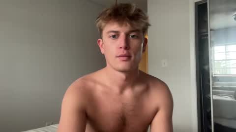 Snapshot of twinkytwunky chatting on 02.27.26 twinkytwunky online show from 02.27.26