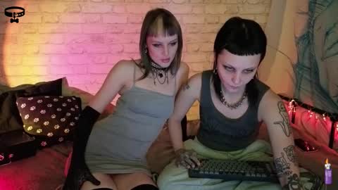 Snapshot of twins_terror chatting on 02.03.26 Sin and Skin online show from 02.03.26