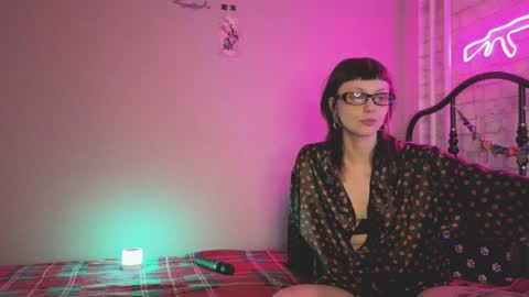 Snapshot of twins_terror chatting on 03.28.26 Sin and Skin online show from 03.28.26