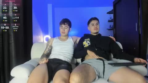 twintease online show from 10.21.25