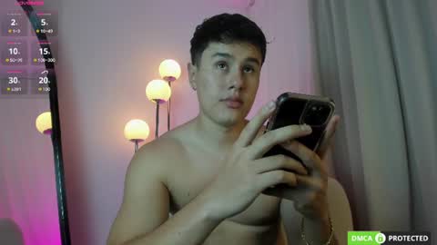 Snapshot of twintease chatting on 07.17.26 twintease online show from 07.17.26