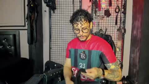 Clio  Tadeo online show from 05.12.26