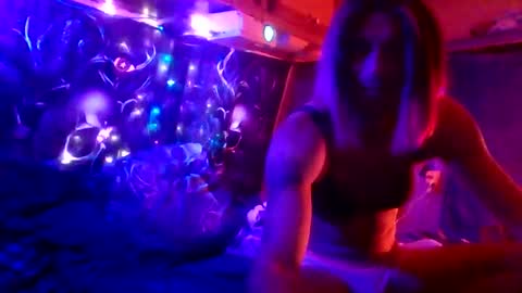 Tintilizing Excitement online show from 11.29.25