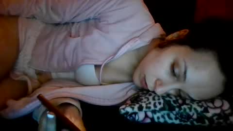 twizzytoxic22 online show from 06.17.26