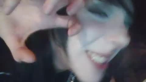twizzytoxic22 online show from 06.17.26