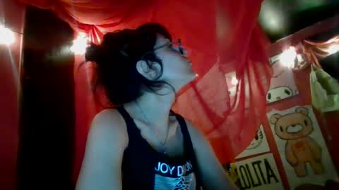 twizzytoxic22 online show from 06.24.26