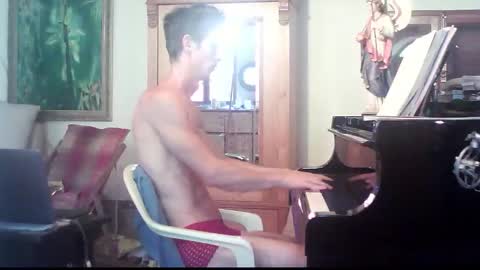 TobeBritta online show from 12.18.25