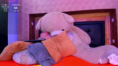 twogirlswitteeth online show from 12.19.25