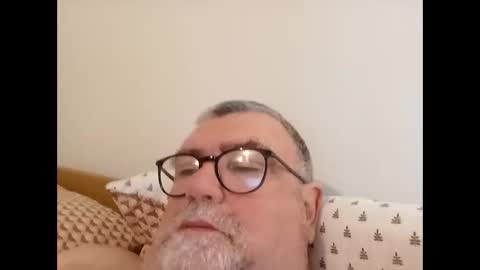 twohats2810 online show from 03.12.26