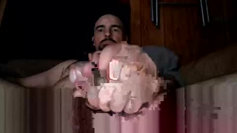 Snapshot of twooden7 chatting on 03.26.26 twooden7 online show from 03.26.26