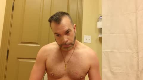 Snapshot of ty_lerdavid chatting on 11.11.25 TylerDavid online show from 11.11.25