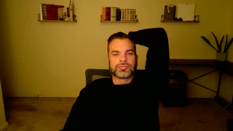 Snapshot of ty_lerdavid chatting on 11.25.25 TylerDavid online show from 11.25.25