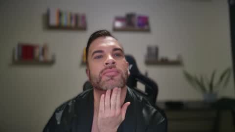 Snapshot of ty_lerdavid chatting on 02.17.26 TylerDavid online show from 02.17.26