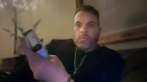 Snapshot of ty_lerdavid chatting on 02.22.26 TylerDavid online show from 02.22.26