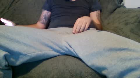 Snapshot of tyler1503857431 chatting on 04.05.26 tyler1503857431 online show from 04.05.26