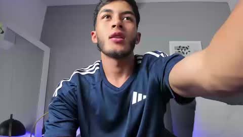 Tyler Fox online show from 03.11.26