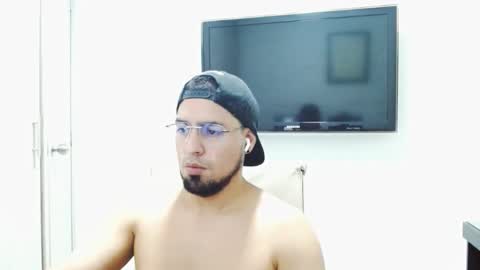 tyler_frank online show from 06.11.26