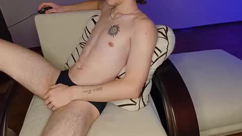 Tyler and Chris online show from 11.26.25