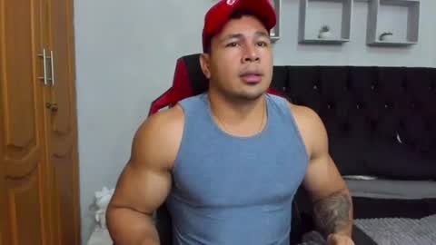 tyler_hank1 online show from 07.23.26