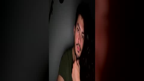 Snapshot of tylerarias chatting on 06.21.26 tylerarias online show from 06.21.26