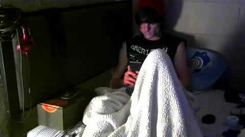 Snapshot of tylerlee199169 chatting on 12.02.24 Tyler online show from 12.02.24