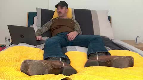 TylerLogan813 online show from 09.26.25