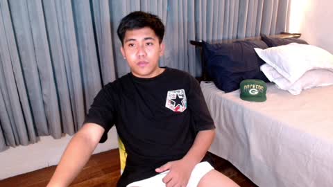 Snapshot of tylerwatson22 chatting on 12.03.24 tyler online show from 12.03.24