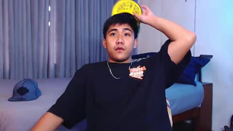 Snapshot of tylerwatson22 chatting on 12.25.24 tyler online show from 12.25.24