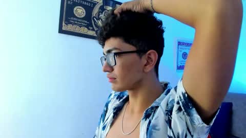   online show from 01.11.25