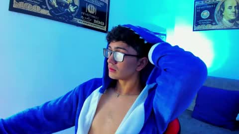   online show from 01.24.25