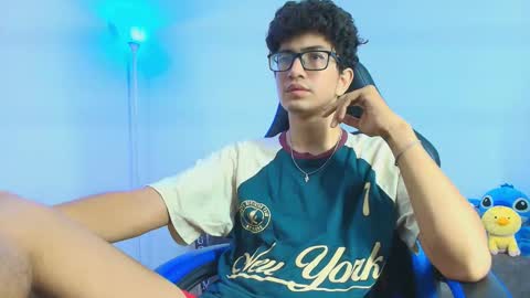   online show from 10.01.25