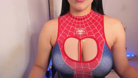 Snapshot of tylor_love chatting on 02.23.25 tylor_love online show from 02.23.25