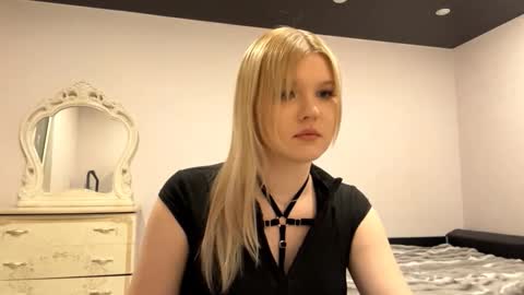 Anny online show from 03.15.26