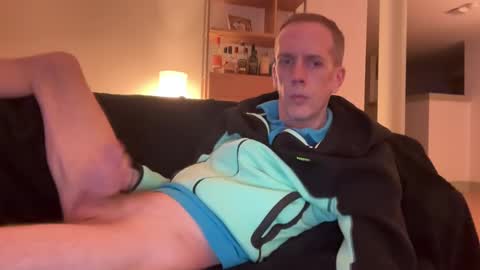 Snapshot of tyronev70 chatting on 02.13.25 Ty online show from 02.13.25