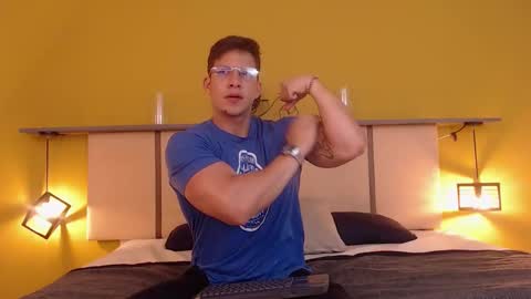 tyronyx online show from 10.22.25