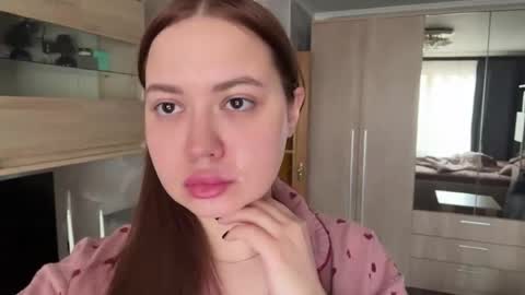 Snapshot of tysha_cute chatting on 04.12.26 Sofia online show from 04.12.26