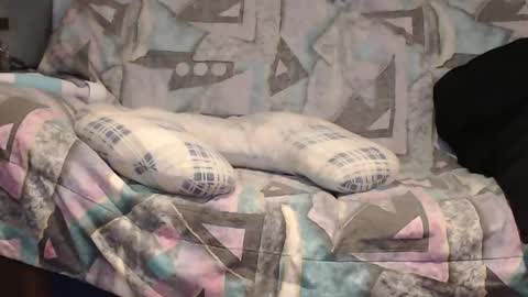 Snapshot of tyson2525 chatting on 11.22.25 Helena and Tyson online show from 11.22.25