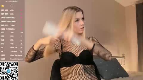 Christine 3 Next broadcast tomorrow at 2100 GMT 5 online show from 10.12.25