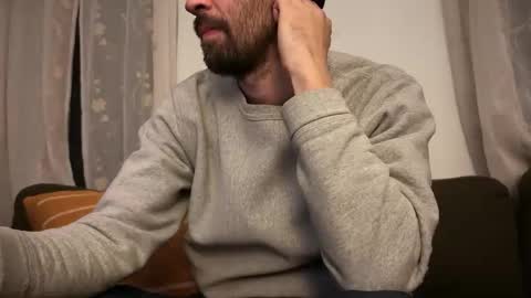 Snapshot of ubehalaya chatting on 01.07.26 Ross online show from 01.07.26