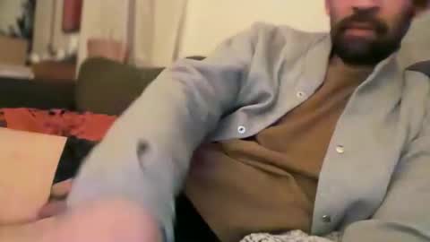 Snapshot of ubehalaya chatting on 03.06.26 Ross online show from 03.06.26