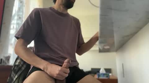 Snapshot of ubehalaya chatting on 04.11.26 Ross online show from 04.11.26