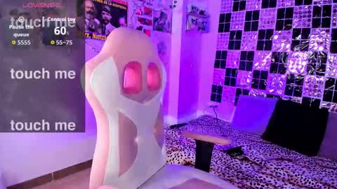 Snapshot of uchikydoll chatting on 02.05.26 uchikydoll online show from 02.05.26