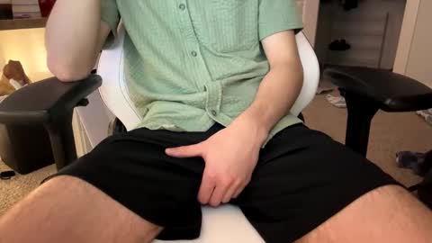 Love Lain online show from 02.16.26